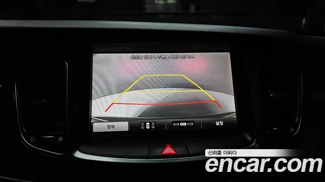 Hyundai Equus 2015 — фото 15