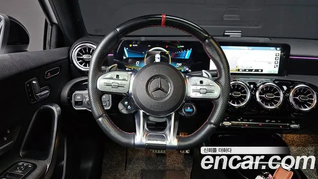 Mercedes-Benz A-Class 2023 — фото 12
