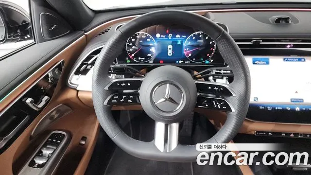 Mercedes-Benz E-Class 2025 — фото 13