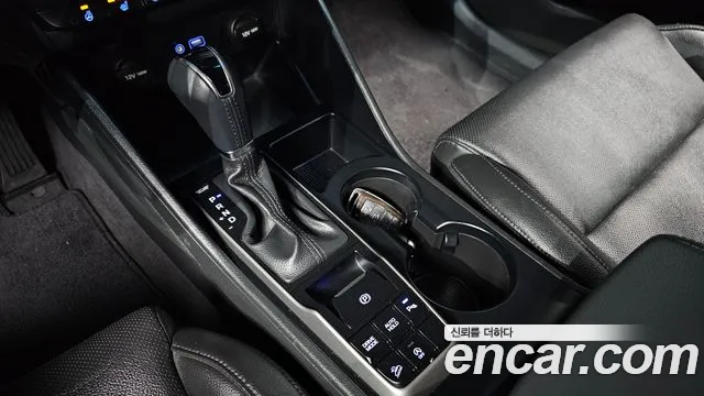 Hyundai Tucson 2017 — фото 9