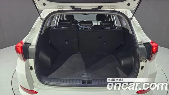 Hyundai Tucson 2017 — фото 20
