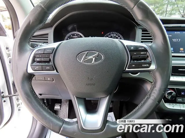 Hyundai Sonata 2018 — фото 8