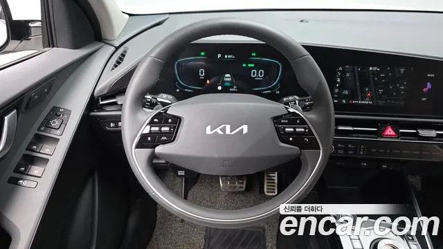 Kia Niro 2022 — фото 14