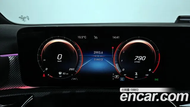 Mercedes-Benz A-Class 2022 — фото 8