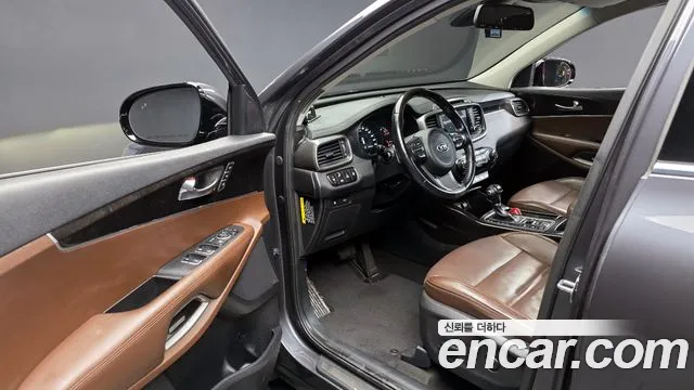 Kia Sorento 2016 — фото 11