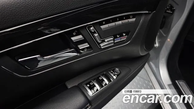 Mercedes-Benz S-Class 2012 — фото 16