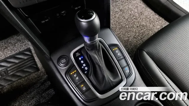 Hyundai Kona 2018 — фото 9