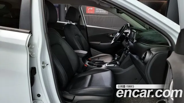 Hyundai Kona 2018 — фото 10