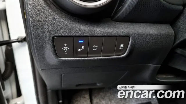 Hyundai Kona 2018 — фото 14