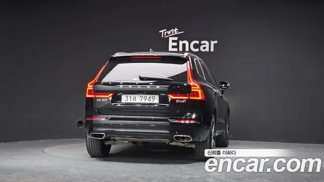 Volvo XC60 2018 — фото 4