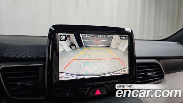 Hyundai Veloster 2018 — фото 17