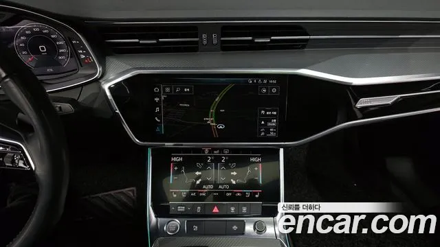 Audi A6 2020 — фото 14