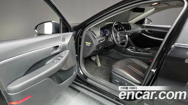 Hyundai Sonata 2020 — фото 9