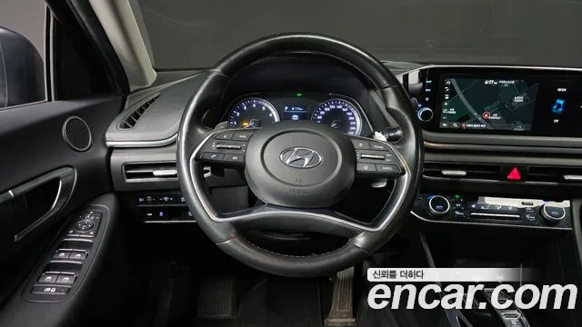 Hyundai Sonata 2020 — фото 12