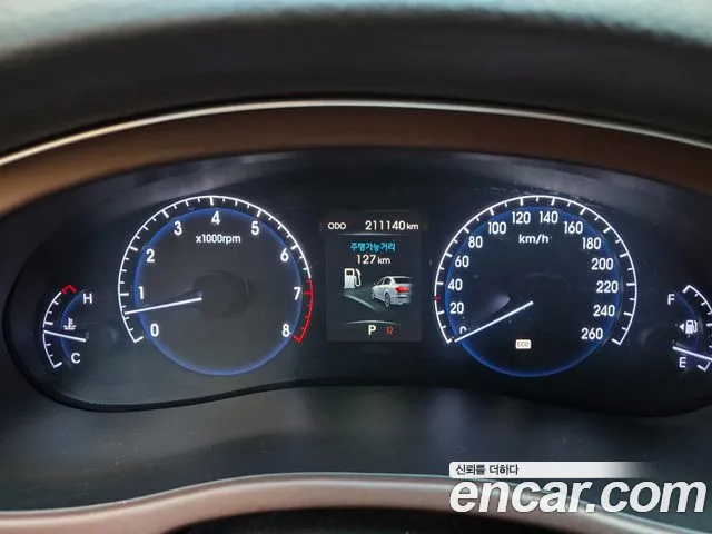 Hyundai Genesis 2013 — фото 13