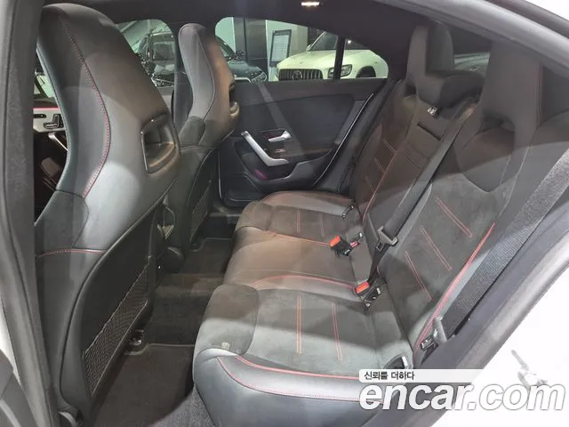 Mercedes-Benz CLA-Class 2025 — фото 11