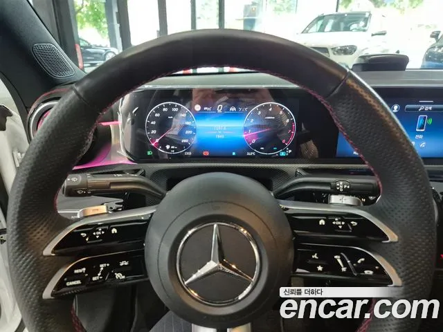 Mercedes-Benz CLA-Class 2025 — фото 12