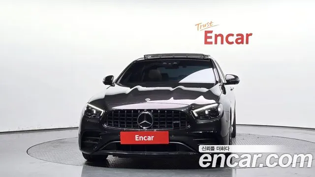 Mercedes-Benz E-Class 2021 — фото 3