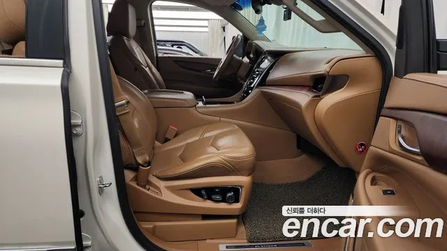 Cadillac Escalade 2015 — фото 11