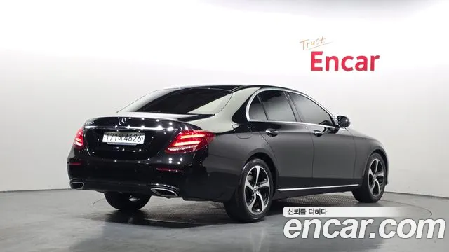 Mercedes-Benz E-Class 2020 — фото 2