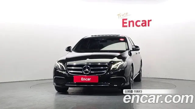 Mercedes-Benz E-Class 2020 — фото 3