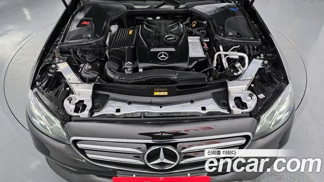 Mercedes-Benz E-Class 2020 — фото 6