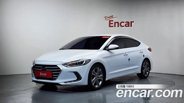Hyundai AVANTE 2018 — фото 20