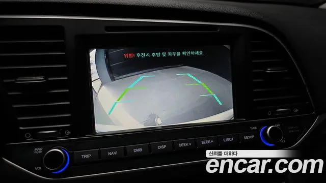 Hyundai AVANTE 2017 — фото 15