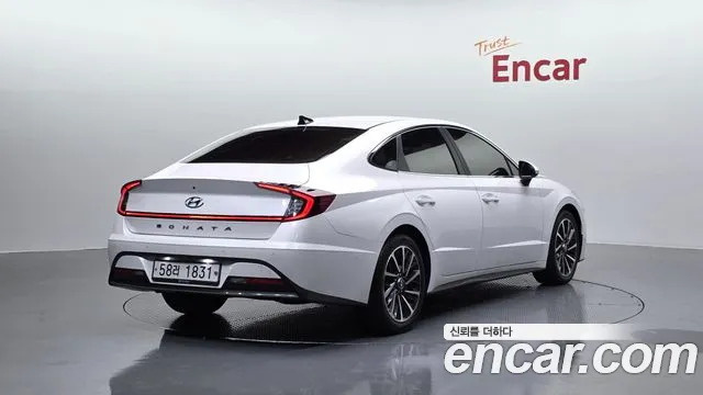 Hyundai Sonata 2020 — фото 2