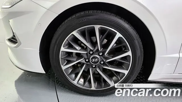 Hyundai Sonata 2020 — фото 5