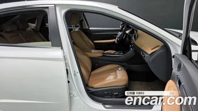 Hyundai Sonata 2020 — фото 10