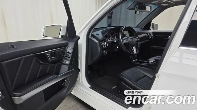 Mercedes-Benz GLK-Class 2015 — фото 10