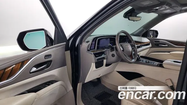 Cadillac Escalade 2022 — фото 10