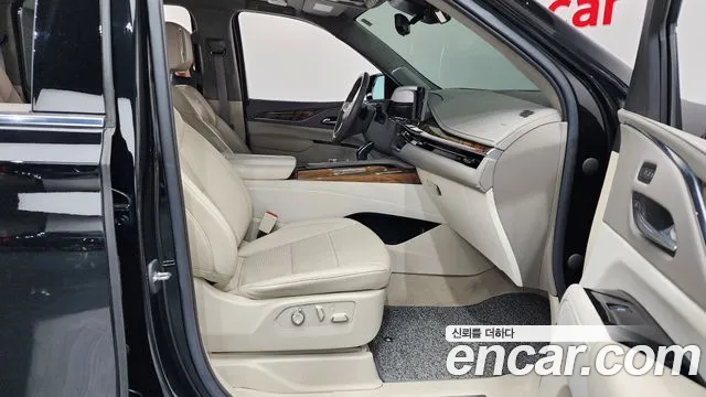 Cadillac Escalade 2022 — фото 11