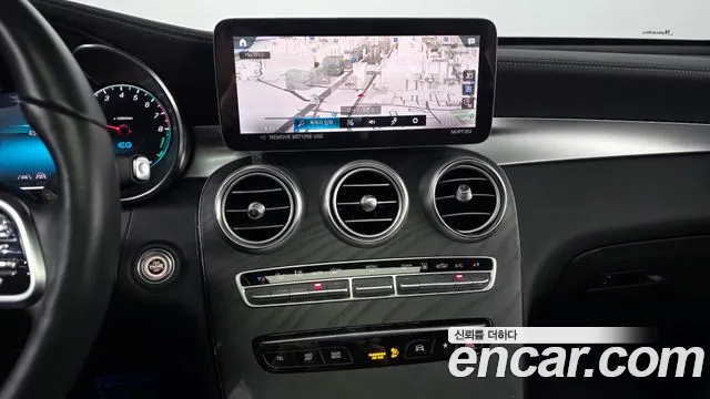 Mercedes-Benz GLC-Class 2023 — фото 13