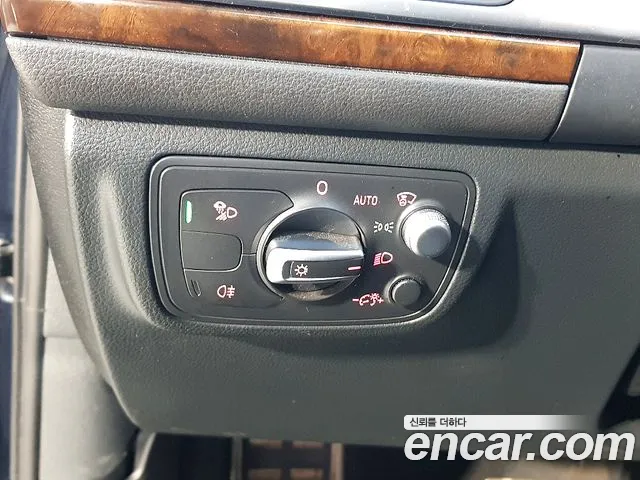 Audi A6 2012 — фото 16