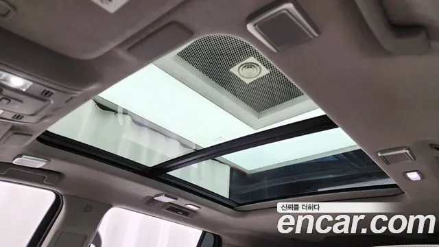Cadillac Escalade 2023 — фото 18
