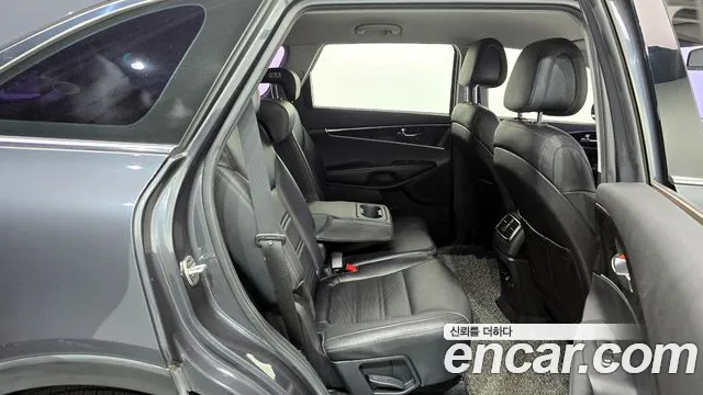 Kia Sorento 2016 — фото 12