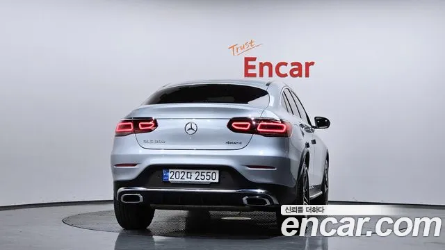 Mercedes-Benz GLC-Class 2023 — фото 4