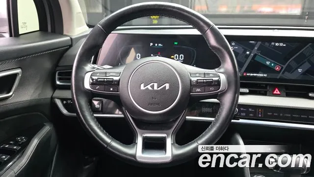 Kia Sportage 2023 — фото 13