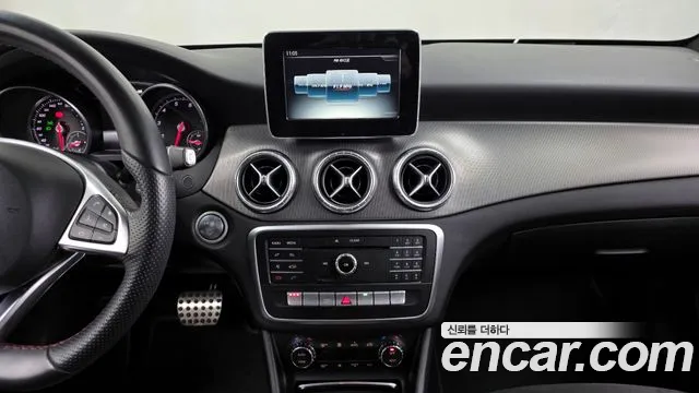 Mercedes-Benz CLA-Class 2018 — фото 14