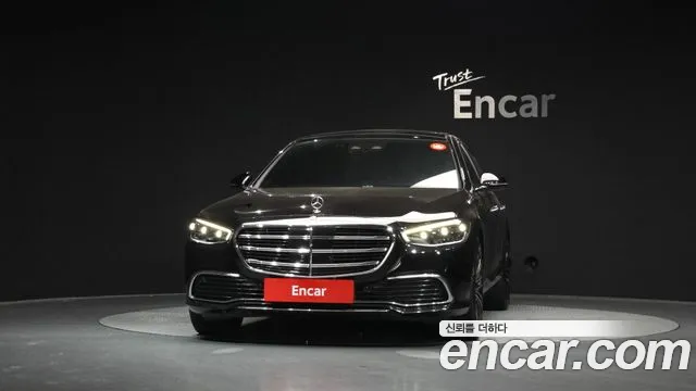 Mercedes-Benz S-Class 2025 — фото 3