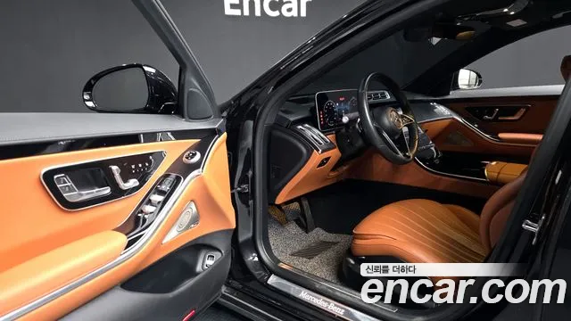 Mercedes-Benz S-Class 2025 — фото 10
