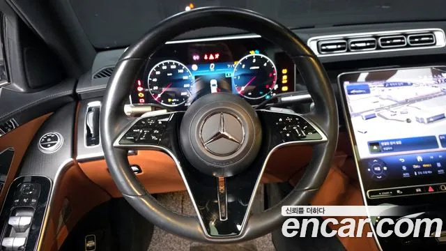 Mercedes-Benz S-Class 2025 — фото 13