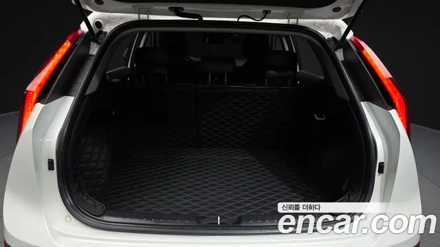 Kia Niro 2022 — фото 20