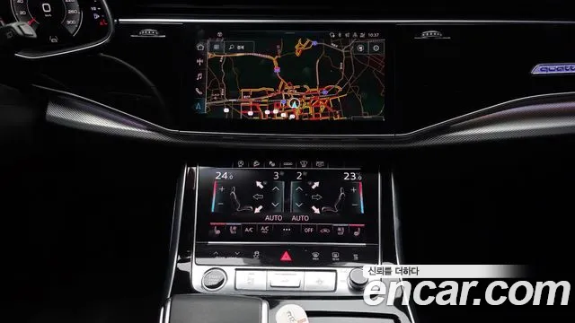 Audi Q8 2021 — фото 14