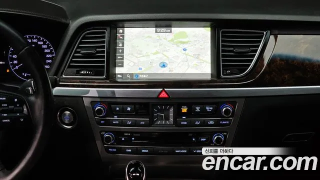 Hyundai Genesis 2016 — фото 14