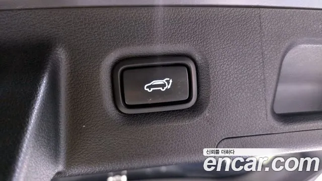 Hyundai Santafe 2021 — фото 18