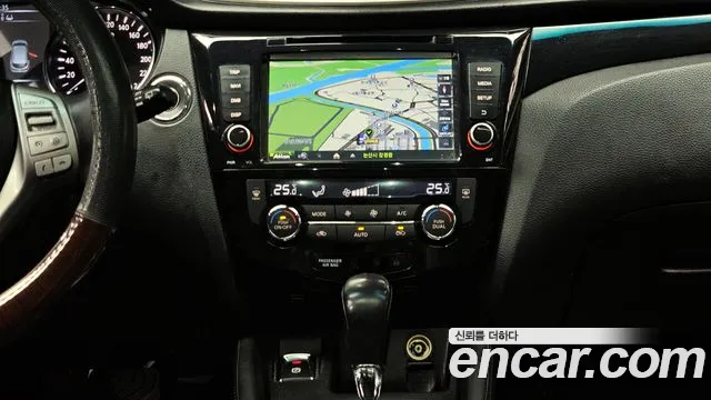 Nissan Qashqai 2016 — фото 14