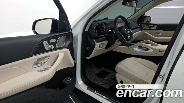 Mercedes-Benz GLE-Class 2024 — фото 10